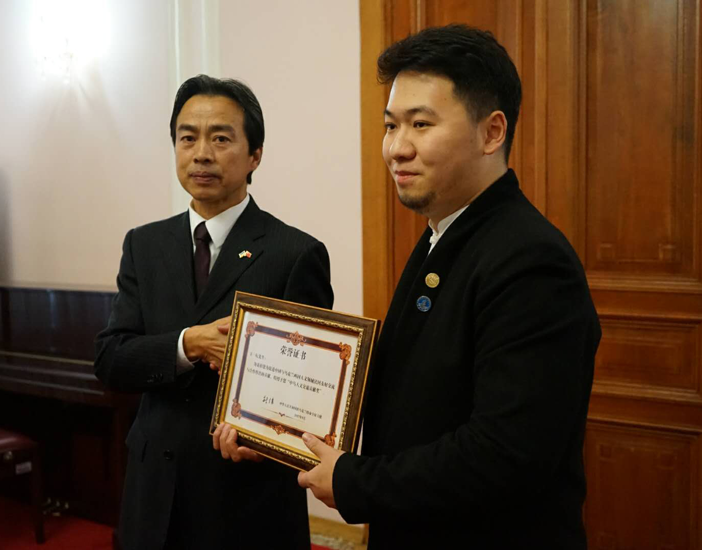 留學申請中介_中介留學申請費_中介留學申請多少錢