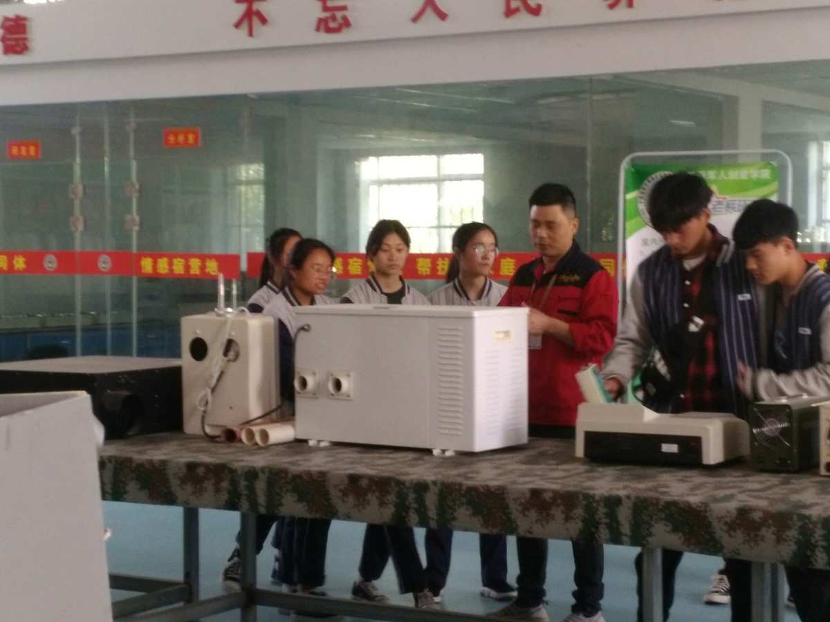 打工澳大利亞留學生多嗎_澳大利亞留學生打工_打工澳大利亞留學生怎么樣