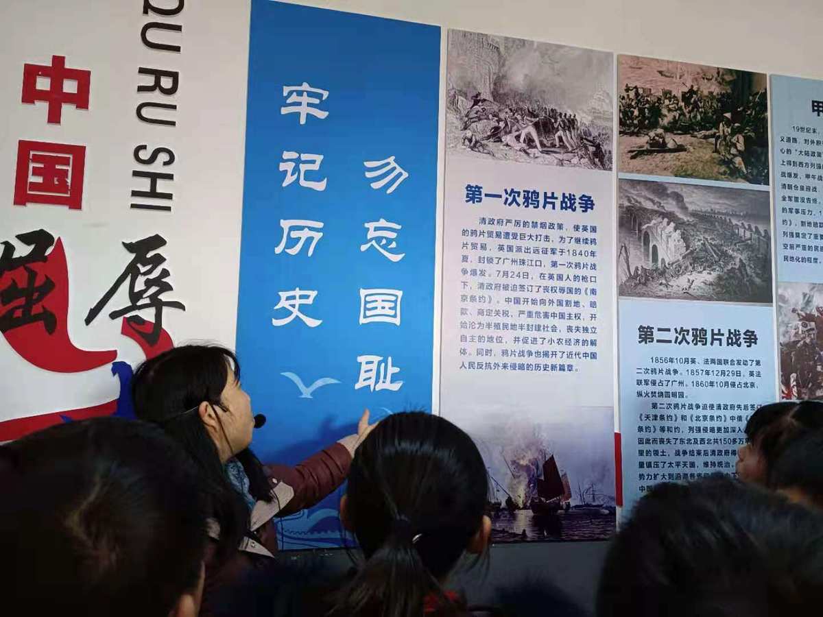 爰祖國愛家鄉的作文_祖國祖國我們愛你唱跳_關于愛祖國的作文