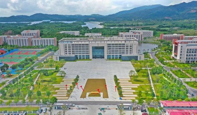 高州師范學院高州校區_高州師范學院_高州師范學校地址