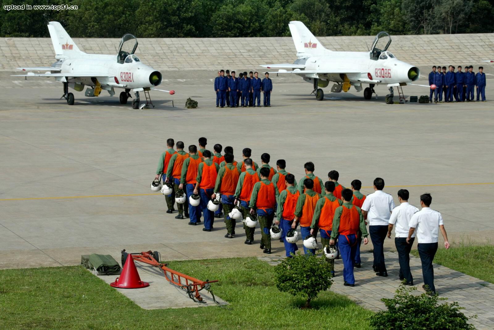武漢海軍工程學院怎么樣_武漢海軍工程學院_畢業(yè)于武漢海軍工程大學