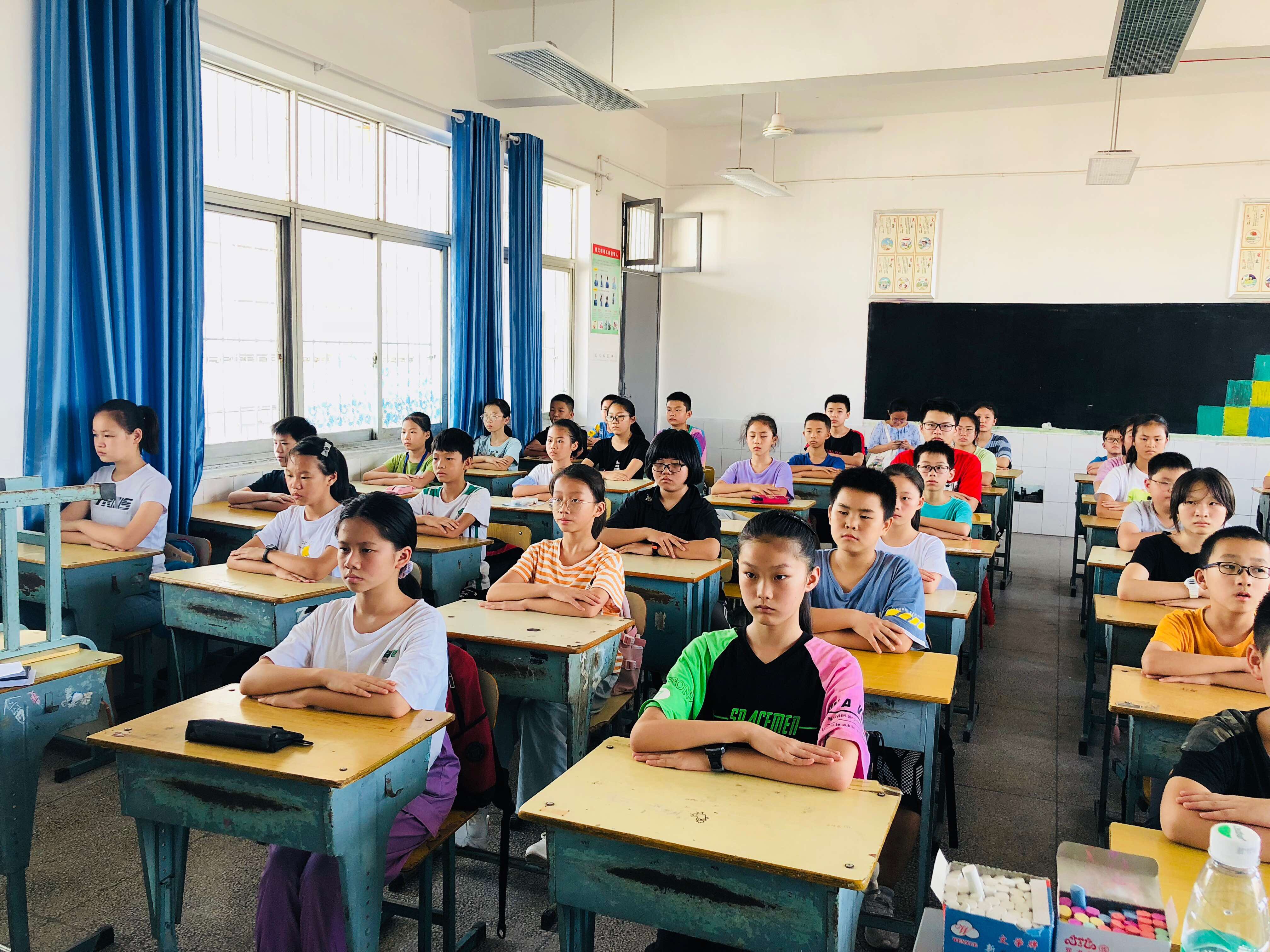 小學教導處工作總結_小學教導處年終總結_教導總結小學處工作怎么寫