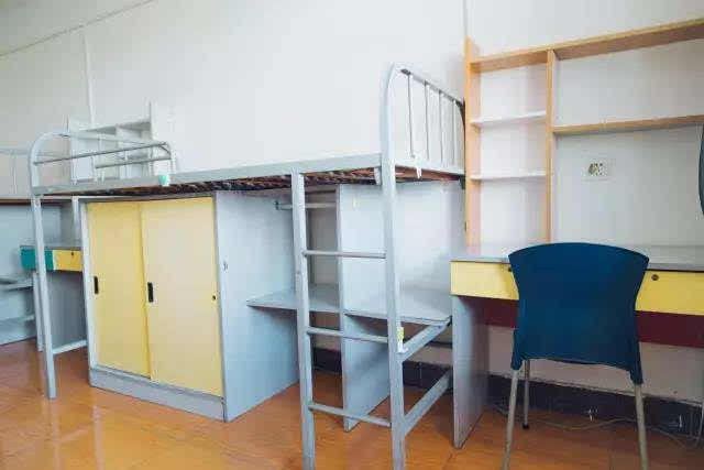 廣東商學院宿舍_廣州商學院寢室_廣州商學院學生宿舍