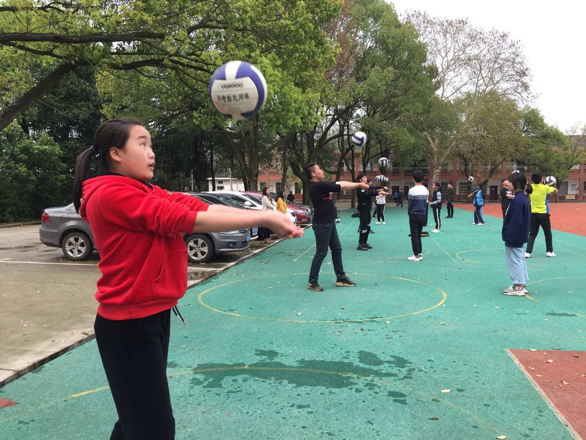 蘇炳添極速_蘇炳添9.83不是極限_蘇炳添談自己的極限