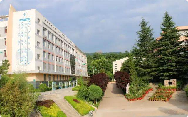 陜西建設(shè)科技學(xué)院_陜西科技建筑大學(xué)是幾本_陜西科技大學(xué)建筑學(xué)院