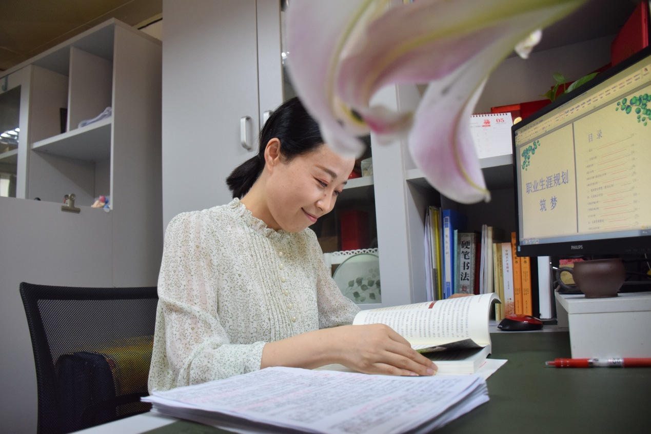理科女生職業(yè)排行榜_2023理科女生最吃香的十大職業(yè)最新要求_2021理科女生十大熱門職業(yè)