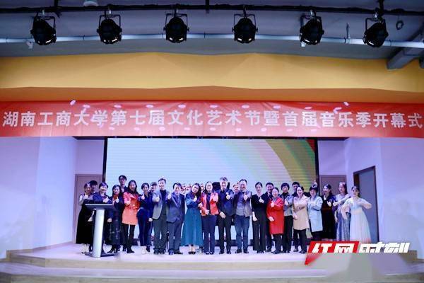 音樂專業(yè)德國留學(xué)_留學(xué)德國音樂專業(yè)費用_留學(xué)德國音樂專業(yè)好嗎