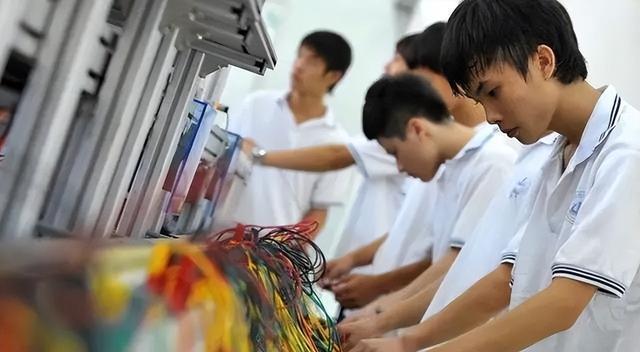 澳洲留學生論壇推薦_澳洲留學生論壇_澳洲留學交流群