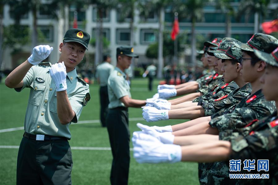 退伍簡介_退伍新生軍訓_全班46名新生38人是退伍軍人