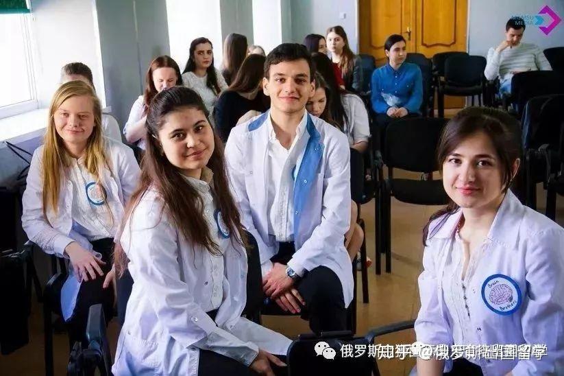 俄羅斯大學法學_俄羅斯法學院校申請條件_俄羅斯院校法學申請條件是什么