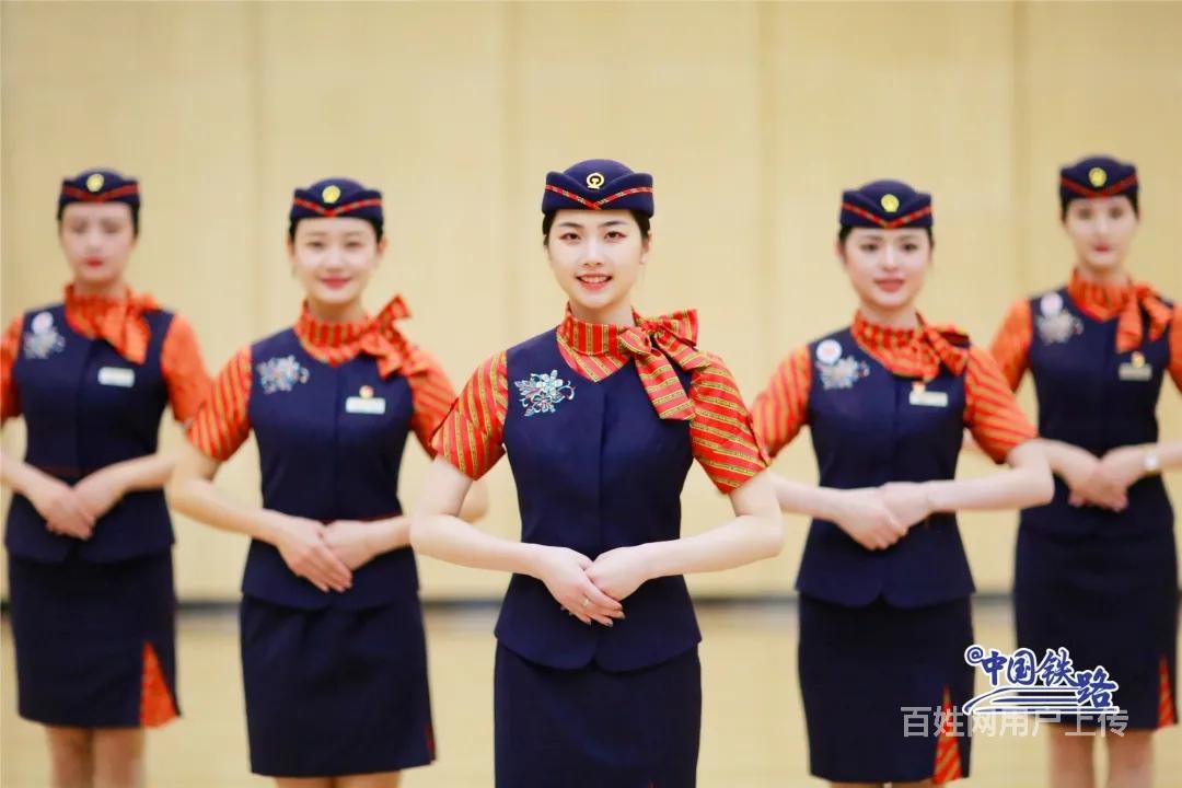 武漢高鐵乘務員招聘_武漢高鐵乘務員招聘_武漢高鐵乘務員招聘
