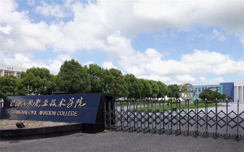 武漢商貿職業學院怎么樣_武漢商貿職業學院武漢校區專業_武漢商貿職業學院校風如何
