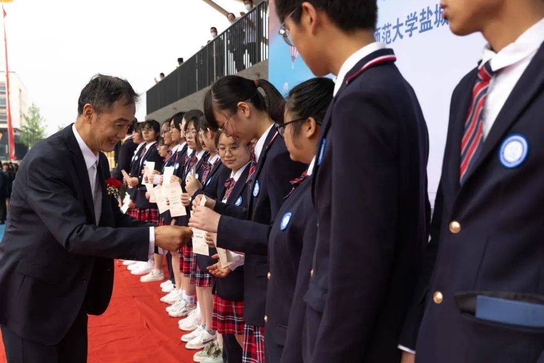 成都實驗中學屬于哪個檔次_成都七中實驗_成都實驗中學