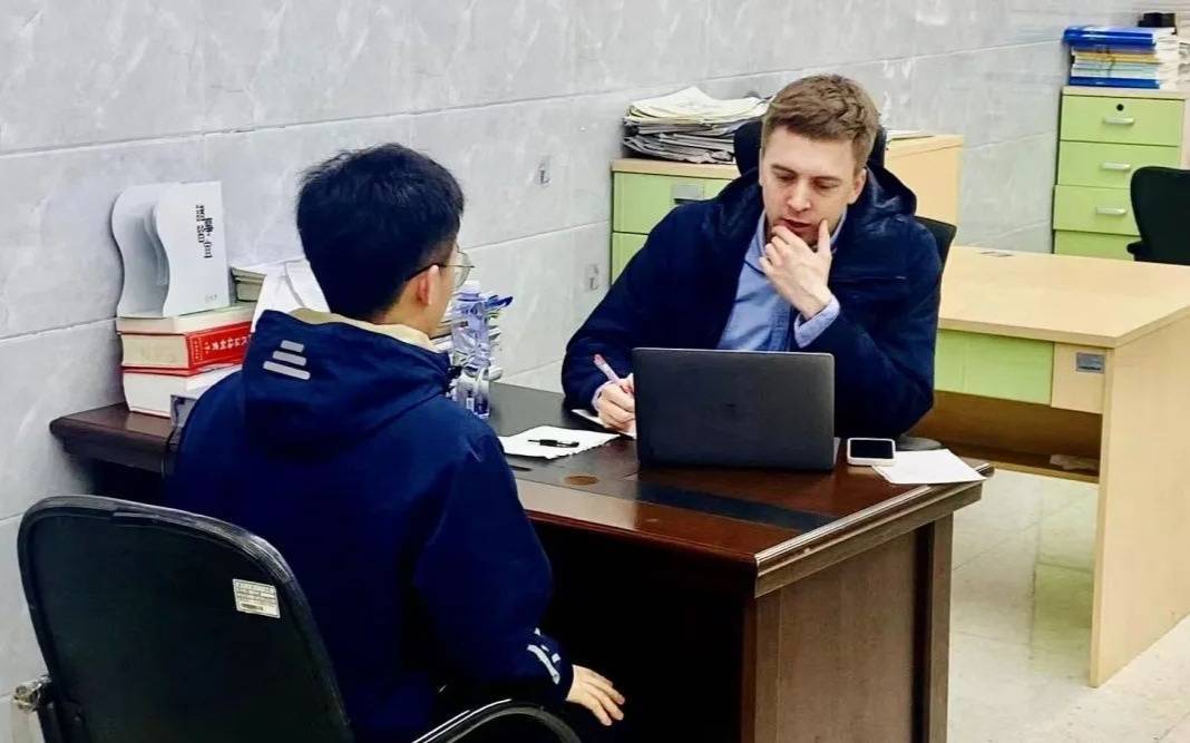 找外教寫推薦信怎么說_外教推薦信模板_外教推薦信