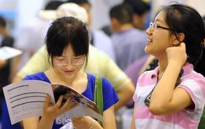 西南財經大學天府學院收分線_西南財經大學天府學院分數線_西南財經大學天府學院錄取位次