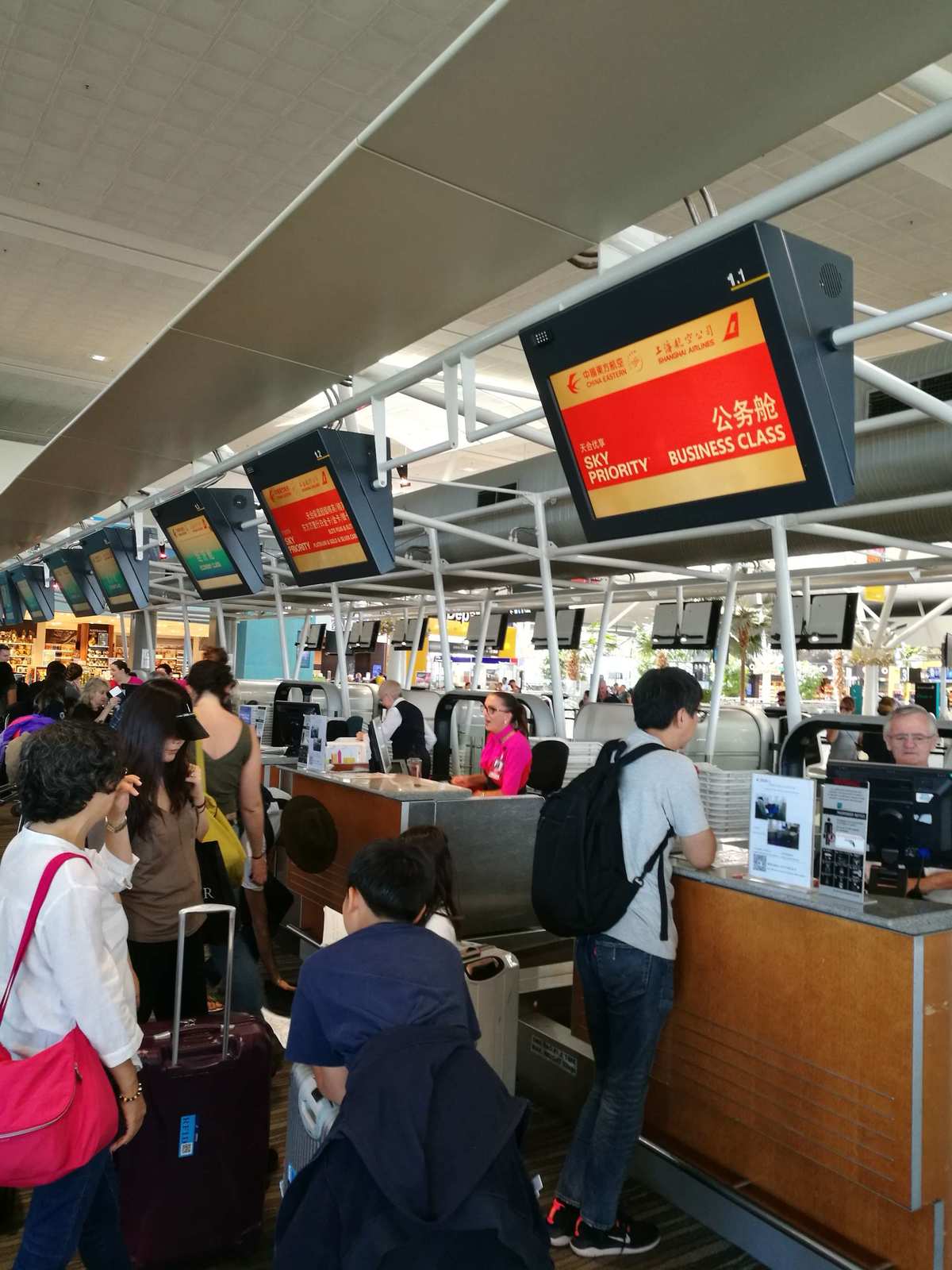 荷蘭航空公司行李規(guī)定_荷蘭航空行李_荷蘭航空手提行李嚴么