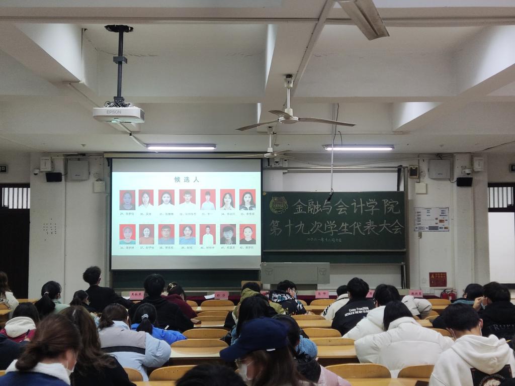 簡述美國經濟的歷史_美國經濟簡介_美國經濟史簡介