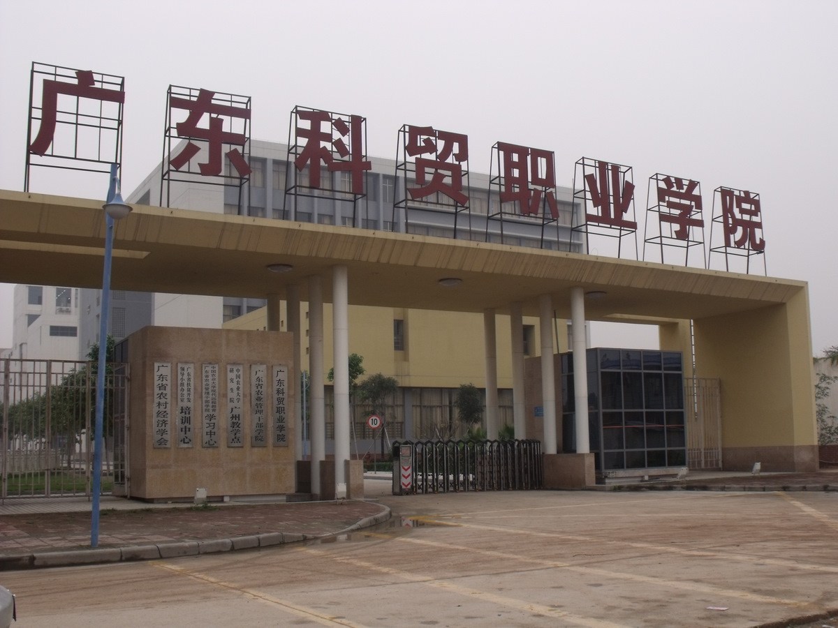 山東外事翻譯中專_山東省外事翻譯中心好考嗎_山東省外事翻譯中心工資待遇