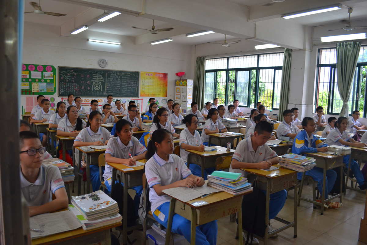 留學法國語言要求_法國留學語言_留學法國語言考試