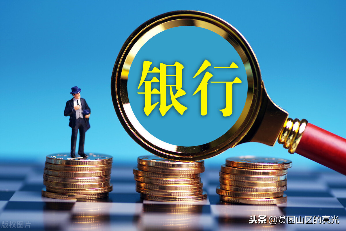 基層信用社主任述職報(bào)告范文_信用社主任述職報(bào)告_信用社主任述職述德述廉報(bào)告