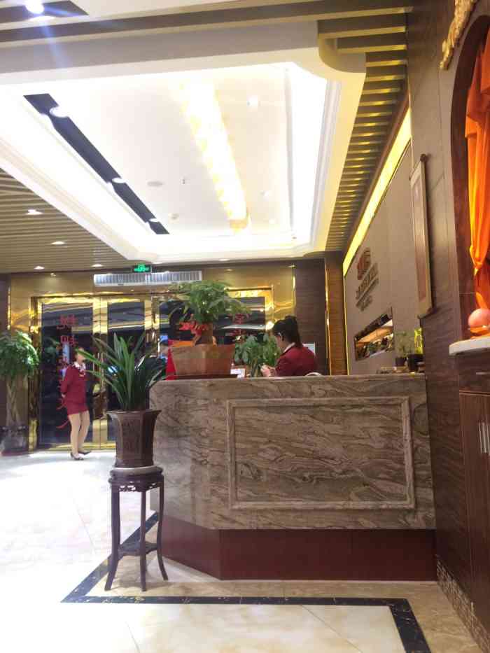 安陽美容美發學校_安陽美容美發培訓學校_安陽美容美發專業學校
