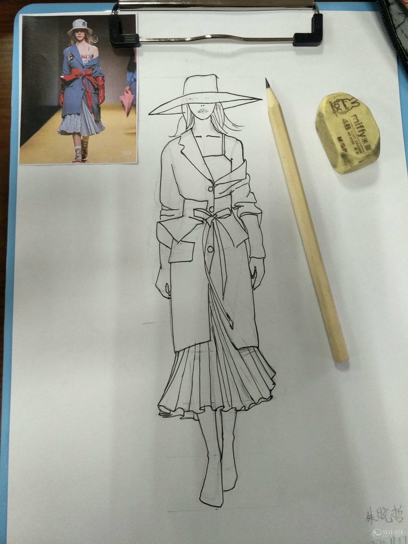 服裝手稿師網(wǎng)站設(shè)計圖_服裝設(shè)計師手稿網(wǎng)站_服裝設(shè)計師手稿怎么畫
