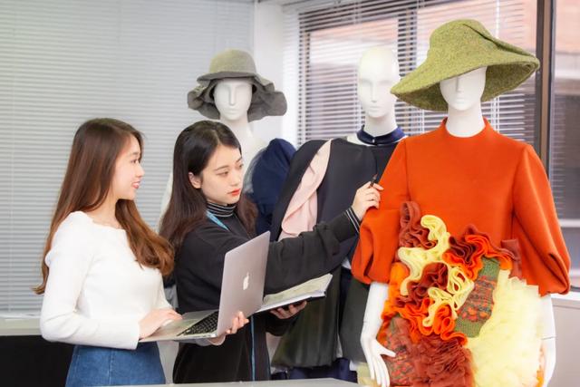 服裝研究生設計考什么_服裝研究生設計學什么_服裝設計研究生