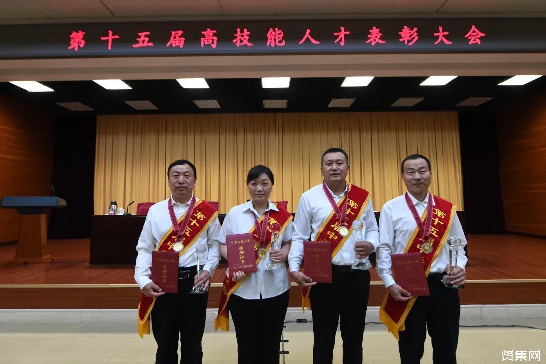 婁底高級技工學校_婁底地區技工學校_婁底技師學院是公辦學校嗎