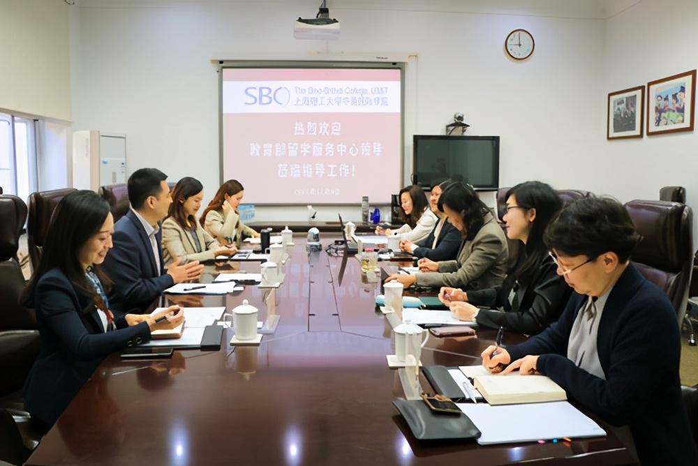 北京留服中心電話_北京留學生服務中心辦公時間_北京市留學生服務中心