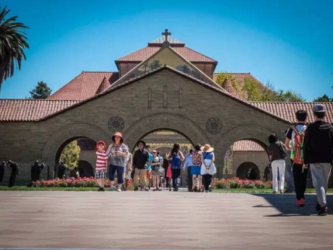 斯坦福大學(xué)又叫什么_斯坦福大學(xué)的簡介_斯坦福大學(xué)簡介