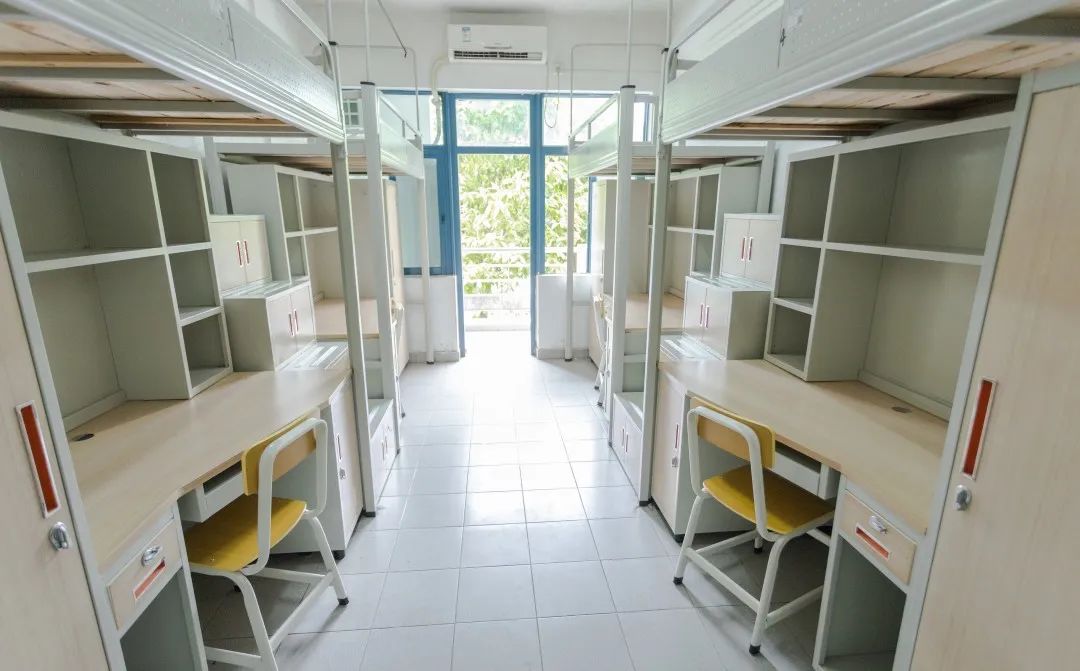 哈佛大學的宿舍_哈佛大學宿舍內部圖_哈佛大學宿舍