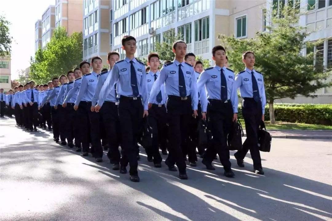 警校類大學排名分數線_警校大學排名和分數線_警察學院分數排名