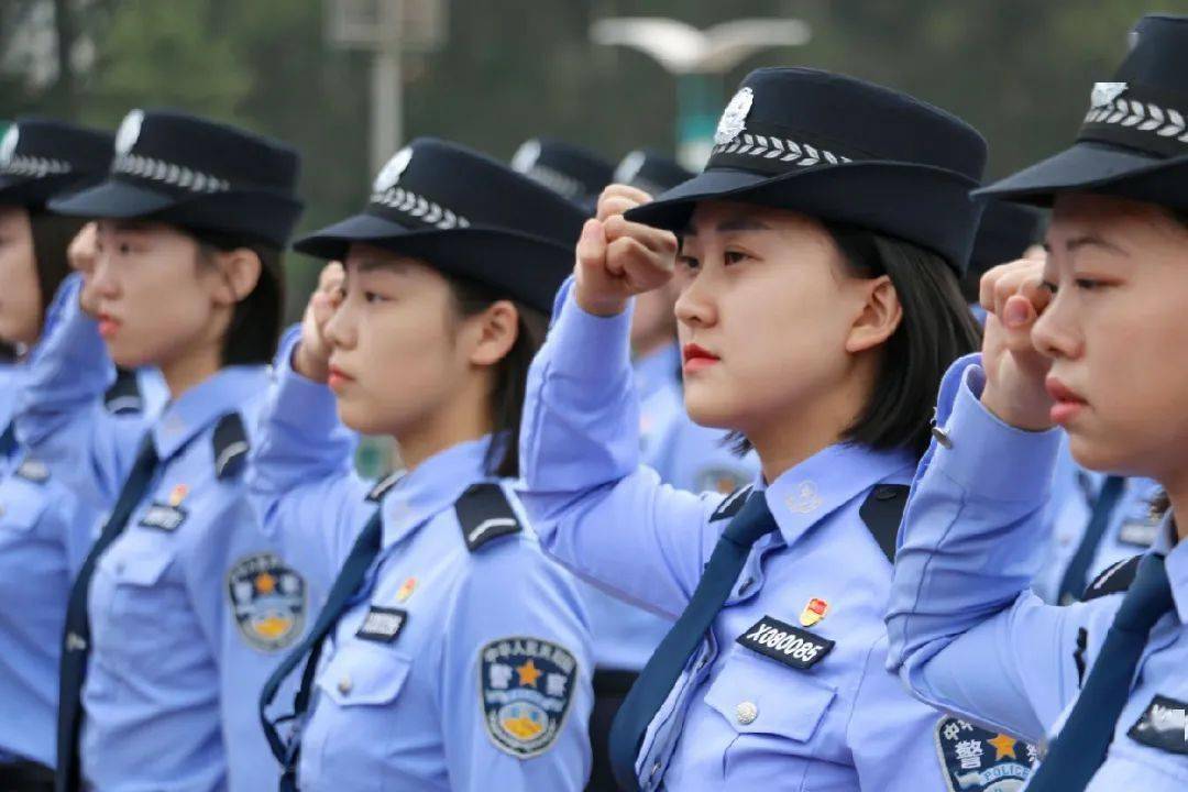 警校類大學排名分數線_警察學院分數排名_警校大學排名和分數線