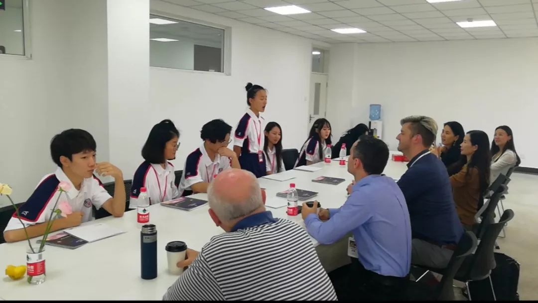 貴陽一中新世界國際學(xué)校排名_貴陽一中國際班怎么樣_貴陽一中新世界國際學(xué)校