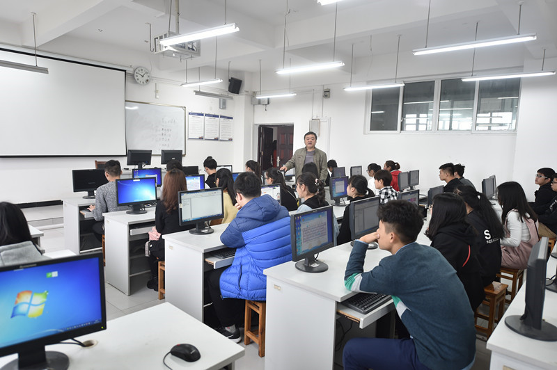 專業(yè)排名計算機_計算機專業(yè)排名第一_計算機專業(yè)排名