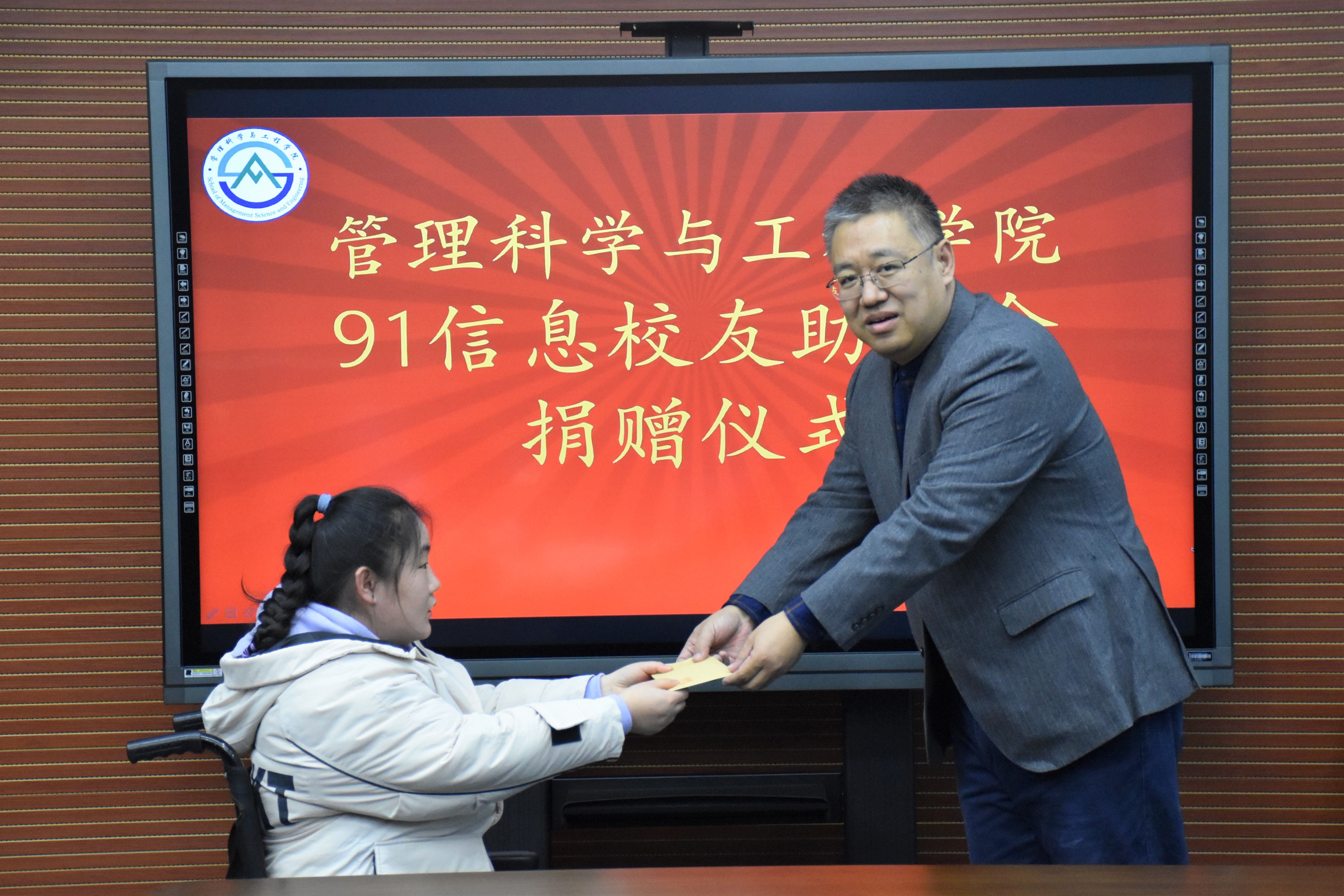 高校排名中國前100的大學_高校排名最新排名_2014高校排名
