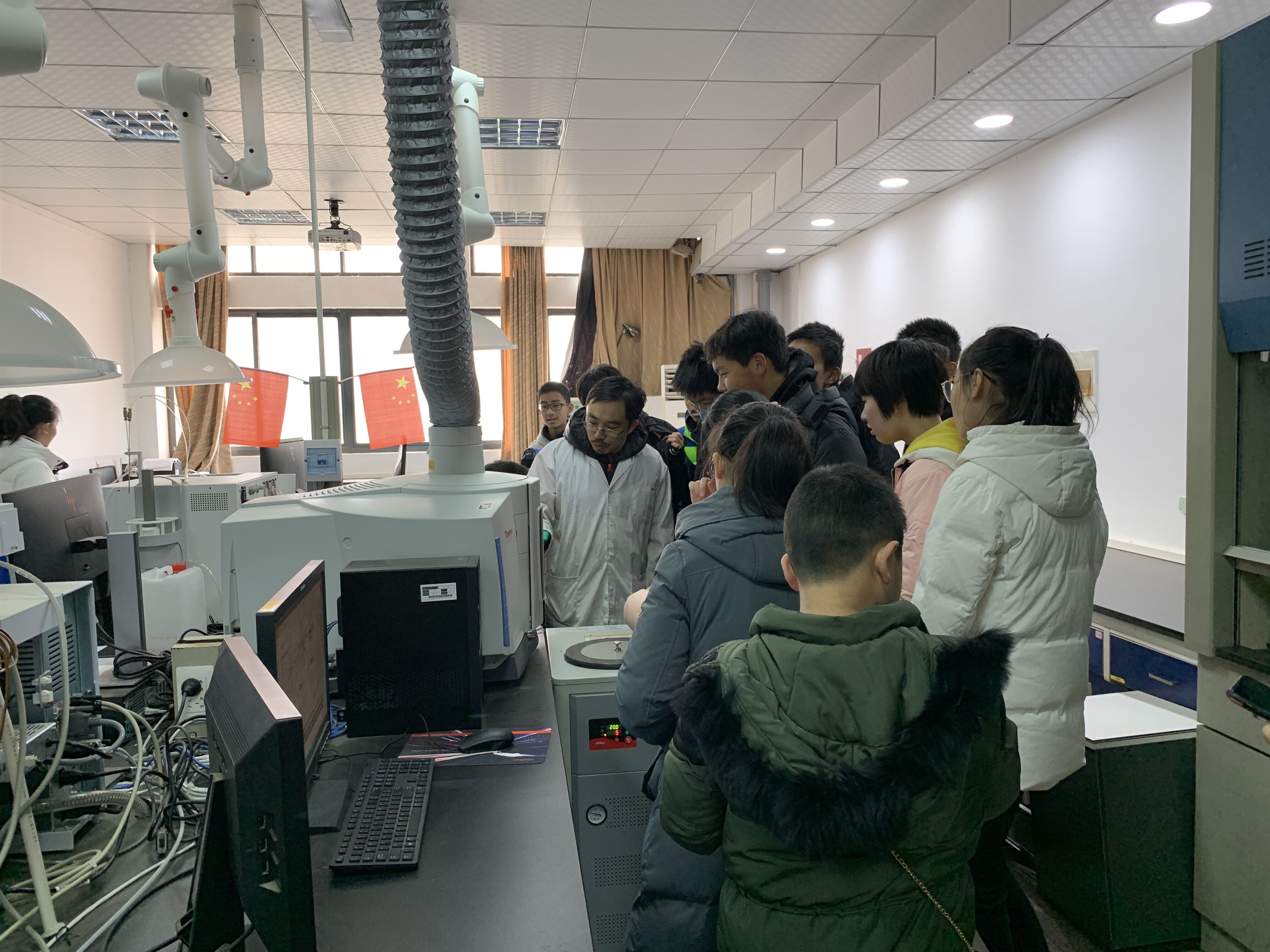 芝加哥大學有哪些學院_芝加哥大學有錢就能進嗎_芝加哥有什么大學