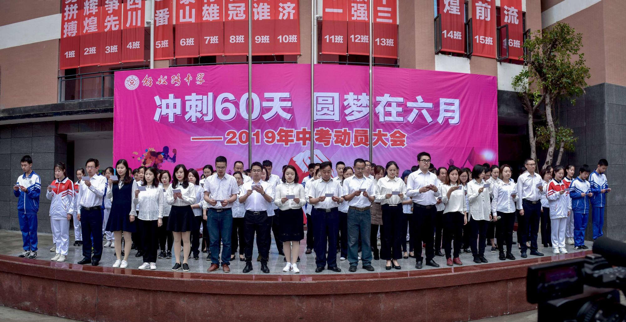高考陜西2023人數(shù)_高考陜西2022分?jǐn)?shù)線_2012陜西高考