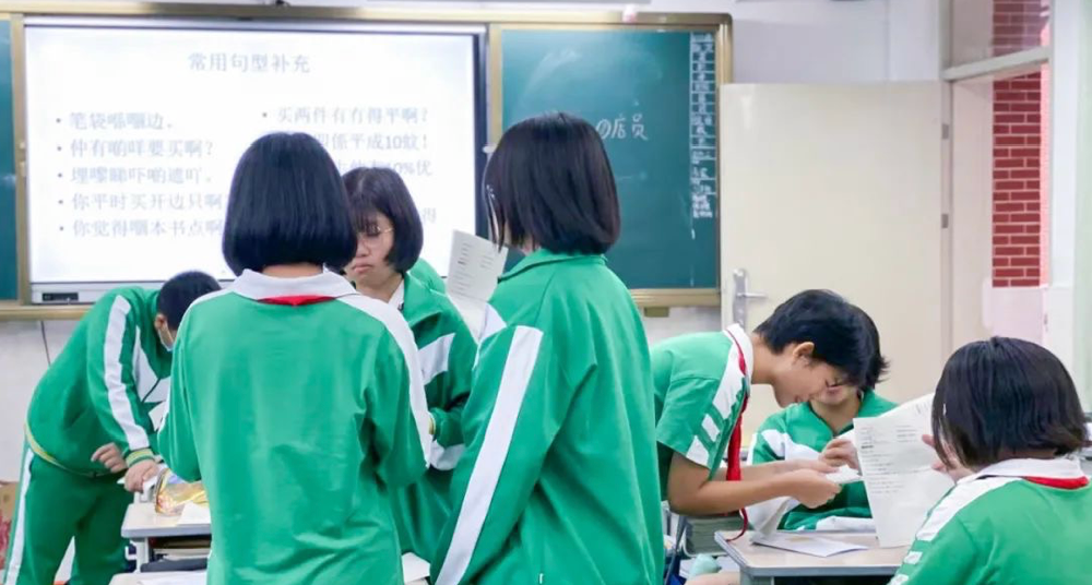 招生附中上外校好嗎_上外附中招生_上外附中招生辦