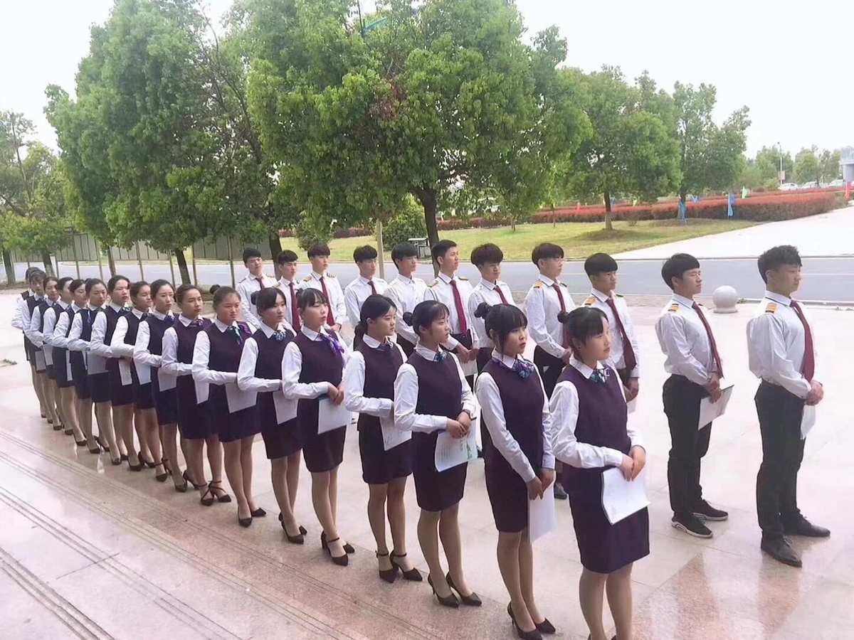 浙江諸暨技師學(xué)院官網(wǎng)_浙江諸暨技師學(xué)院_浙江諸暨技師學(xué)校管理嚴(yán)格嗎