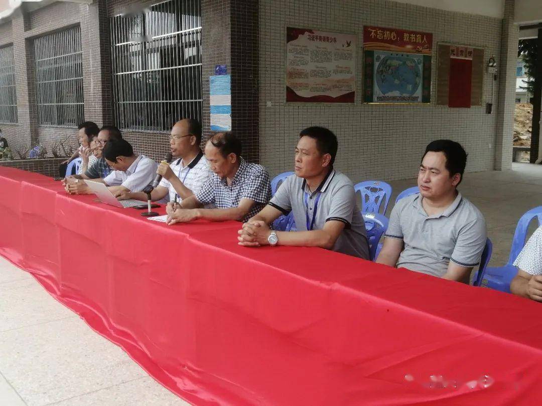 菲利普艾斯特中學學費_菲利普斯艾斯特中學_菲利普艾斯特中學