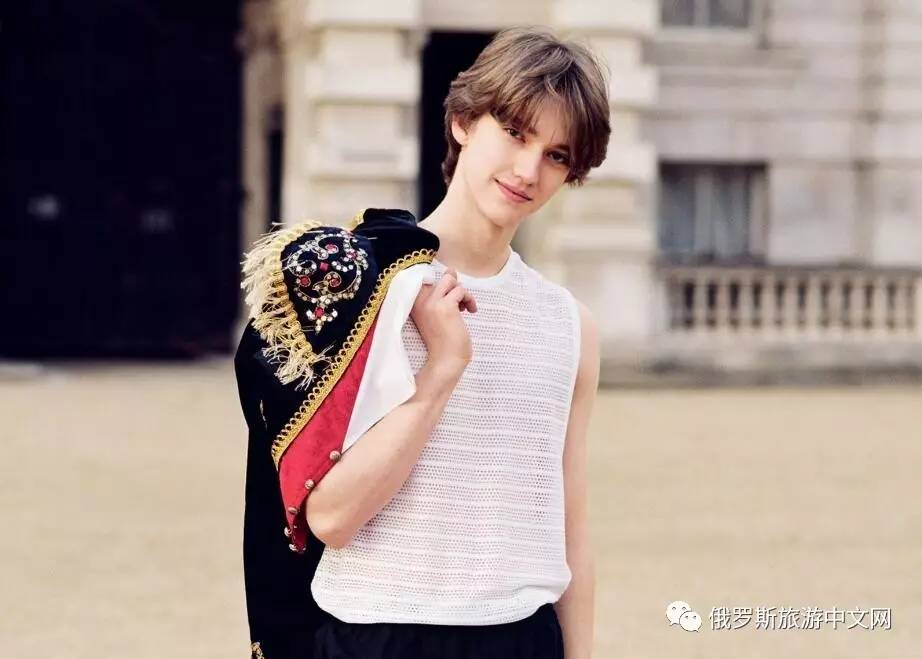 摩爾多瓦女網紅到底怎么了_美女摩爾多瓦圖片_摩爾多瓦美女
