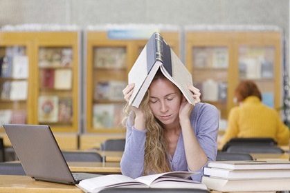 英國留學去美國玩_留學英國美國去哪個大學_留學去美國還是英國