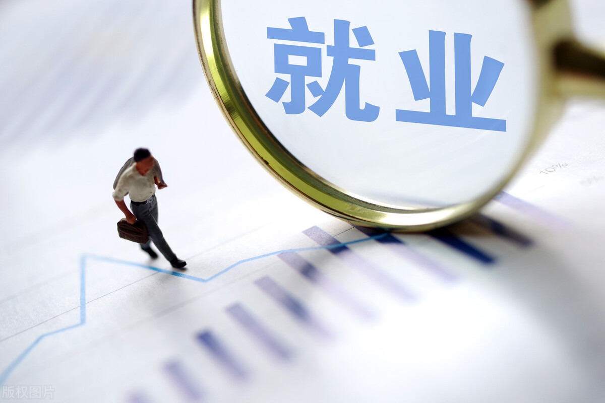 禁止民辦高校出現大學_國家不允許招聘對學歷限制_民進中央建議招聘嚴禁限高校和學歷