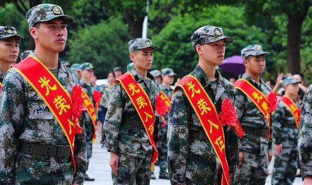 大學生退役士兵_退役士兵大學生專項計劃_退役士兵大學生體測可以免測嗎