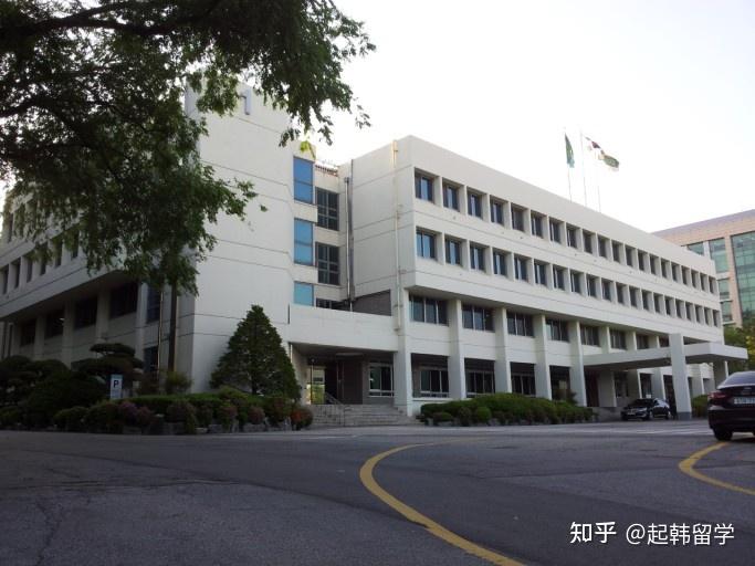 建國(guó)大學(xué)留學(xué)申請(qǐng)條件_建國(guó)后留學(xué)_建國(guó)大學(xué)留學(xué)費(fèi)用