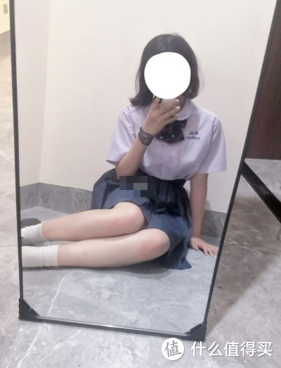 校服奇葩穿法_丑到爆的奇葩校服_奇葩的校服