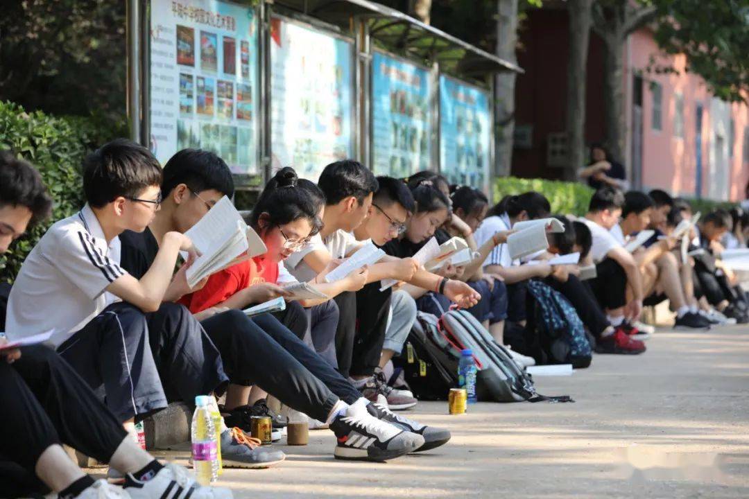 肖恩雅思勝經(jīng)_肖恩雅addy簽約的公司_肖恩雅家庭背景