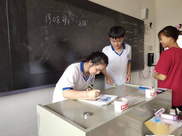 進才中學學區_進才中學地址_進才中學對口的小區