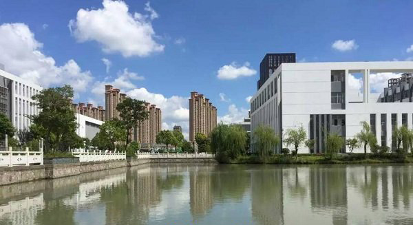 貴陽交通職業(yè)技師學院_云南交通職業(yè)技術學院公路學院_菏澤交通職業(yè)學院